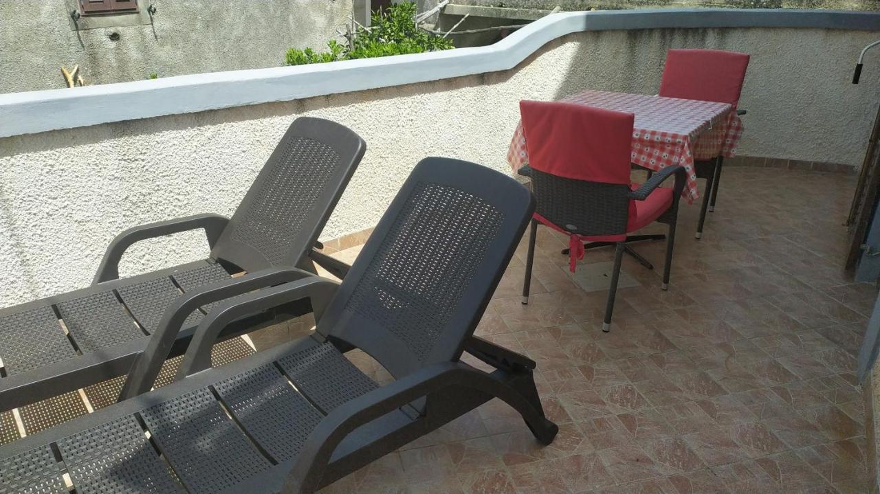 Holiday Home Pernat Vikendica